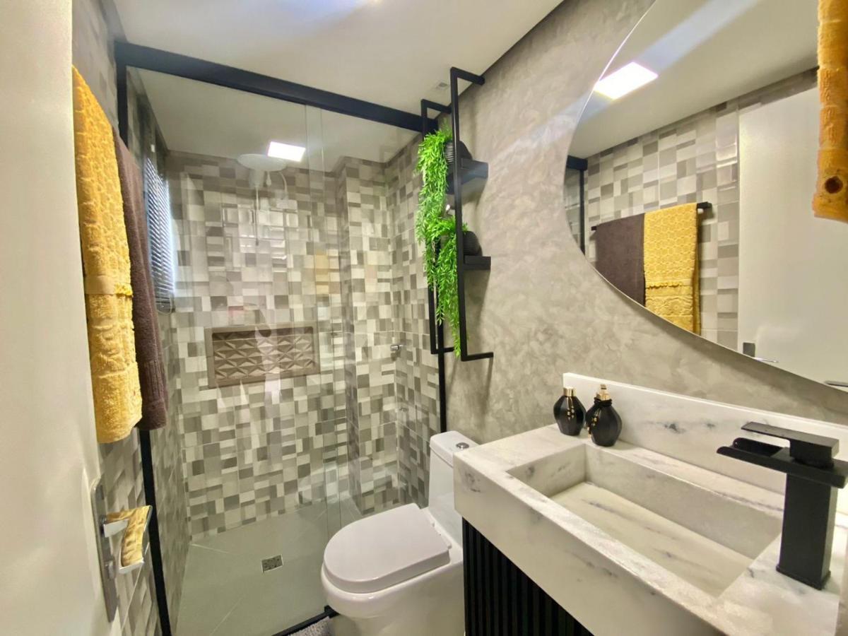 Apartamento Aconchegante E Moderno No Centro De Balneario Camboriu Bagian luar foto