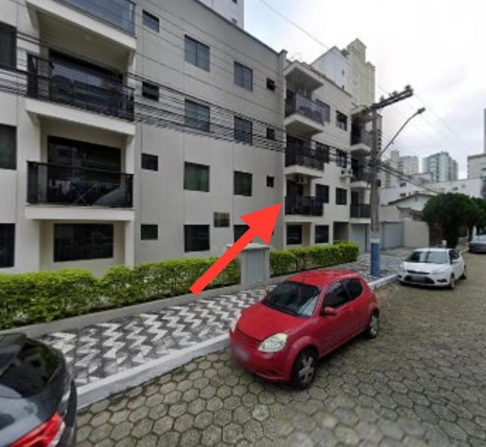 Apartamento Aconchegante E Moderno No Centro De Balneario Camboriu Bagian luar foto